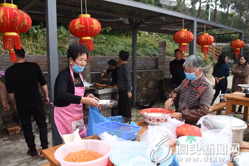 寮顶回族村:团结一致 欢喜过年-洞头新闻网